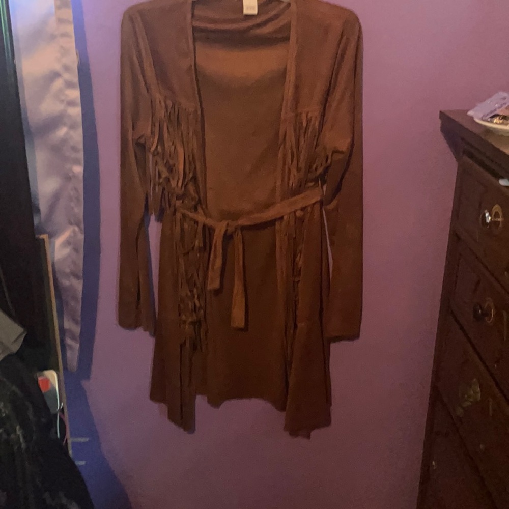Brown dress/sweater with fringes